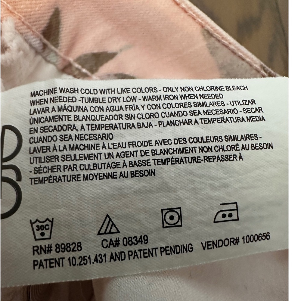 Bandolino Amalia Shorts Womens 12 Pink Floral Print‎ Denim Mid Rise DBB2783-LOT - Picture 10 of 11